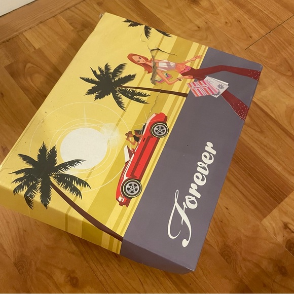 Strappy brown heels NIB - Picture 9 of 9